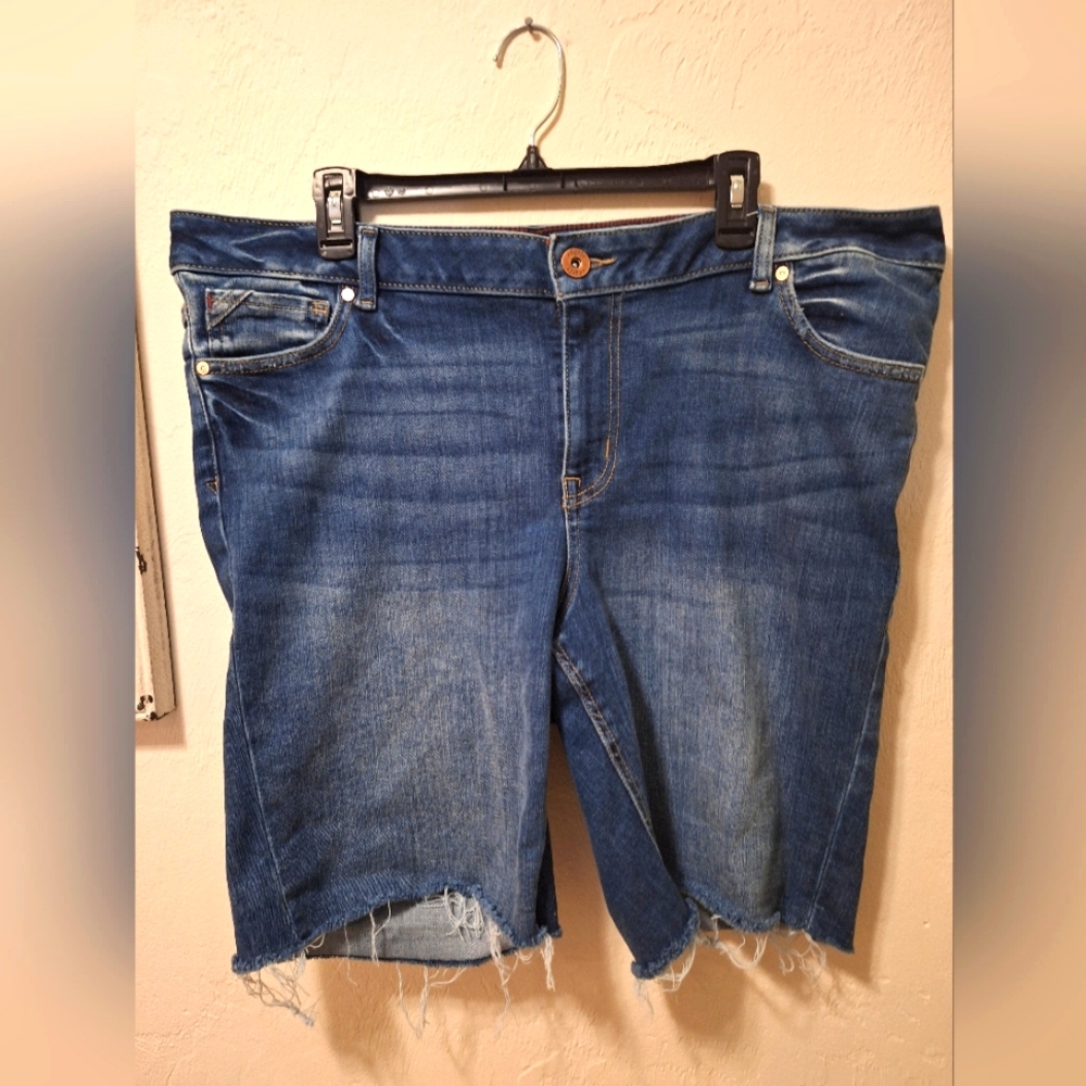 Edgley By Maurices Denim Bermuda Shorts Size 18